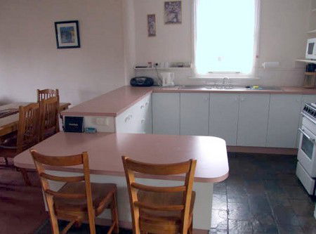 Ocean Pines Holiday Apartments - Coogee Beach Accommodation 2