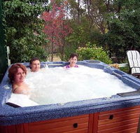 Falls Retreat Bed And Breakfast - Coogee Beach Accommodation