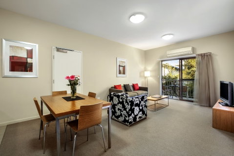 Quest Gladstone - Coogee Beach Accommodation 1