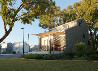 Footprints At Preston Beach - Coogee Beach Accommodation 7