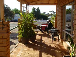 Coolgardie Motel - Coogee Beach Accommodation 2