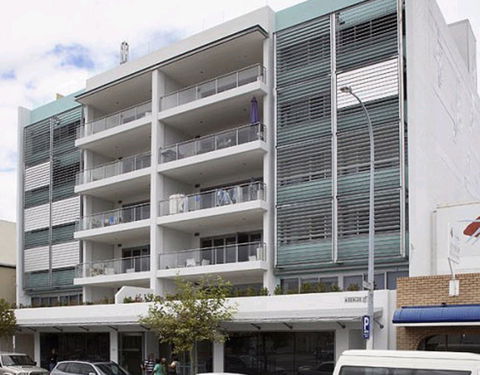 Gallery Suites - Coogee Beach Accommodation 4