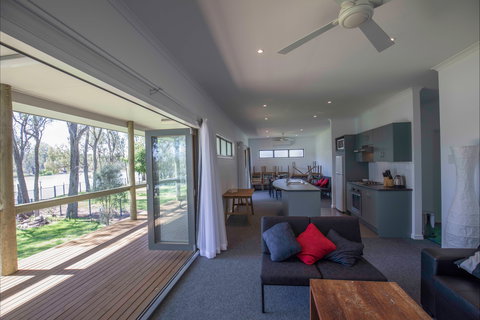 150 Government Road Scotts Creek - Coogee Beach Accommodation 2