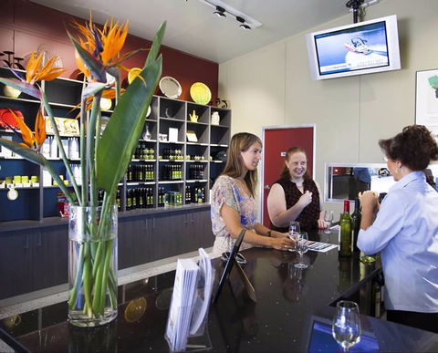 Adina Vineyard & Olive Grove - Coogee Beach Accommodation 2