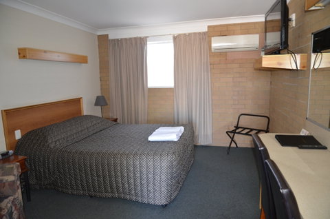 Alexander Motor Inn Moree - Coogee Beach Accommodation 2