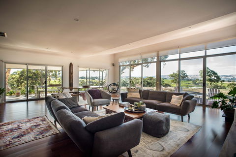 Altamira Retreat - Coogee Beach Accommodation 0