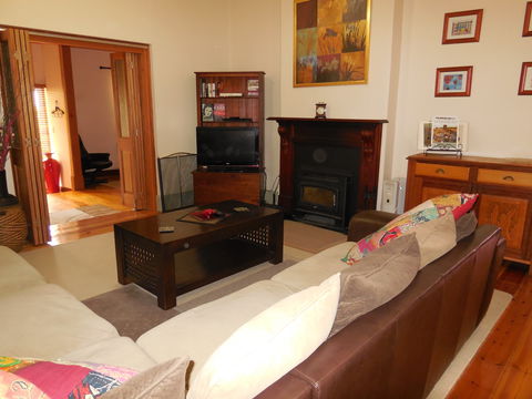 Amalie Cottage - Coogee Beach Accommodation 1