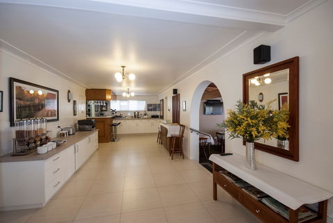 Applegum Inn - Coogee Beach Accommodation 2