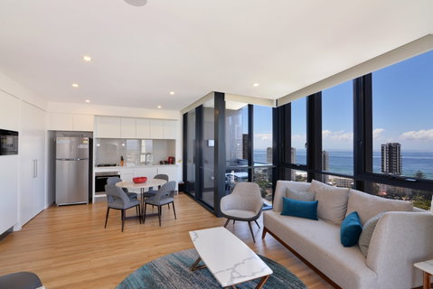 Arise Ruby Collection - Coogee Beach Accommodation 2