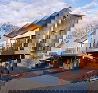 Art House Townhouses - Coogee Beach Accommodation