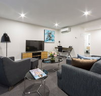 Avenue Hotel Canberra - Coogee Beach Accommodation