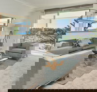 Awe Inspiring - Coogee Beach Accommodation