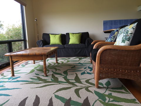 Black Cockatoo Cottages - Coogee Beach Accommodation 0