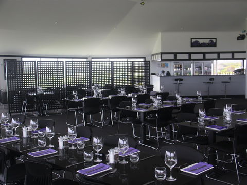Boomerang By The Sea - Coogee Beach Accommodation 2