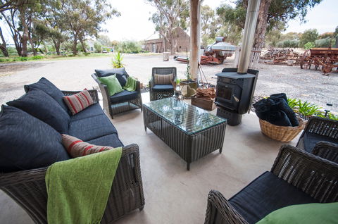Boundary Farm - Coogee Beach Accommodation 1