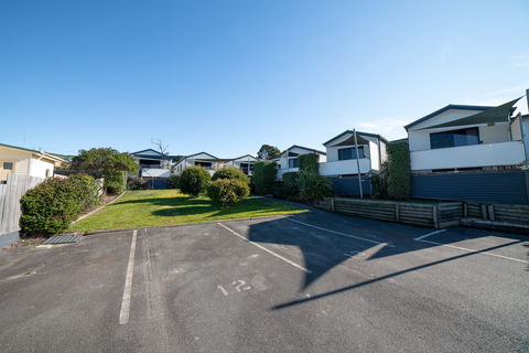 Bridport Beach Cottages - Coogee Beach Accommodation 0