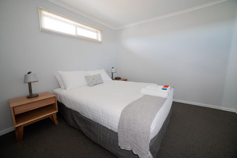 Bridport Beach Cottages - Coogee Beach Accommodation 2