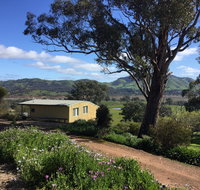 Burnt Creek Cottages - Coogee Beach Accommodation