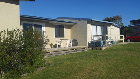 Carmen's Inn - Coogee Beach Accommodation 2