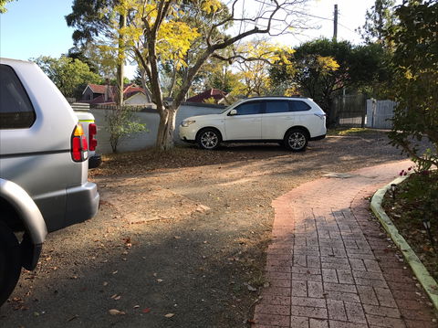 Chatswood Inn - Coogee Beach Accommodation 2