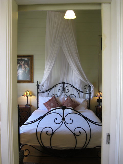 Classique Bed And Breakfast - Coogee Beach Accommodation 1
