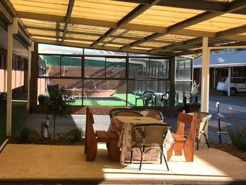 Elm Court Motel - Coogee Beach Accommodation 1