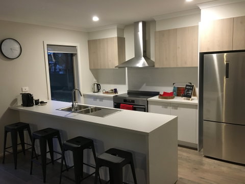 Falls Cottage Whitfield - Coogee Beach Accommodation 1