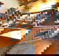 Feathertop Retreat - Coogee Beach Accommodation