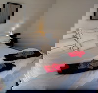 Feathertop  Accommodation - Coogee Beach Accommodation