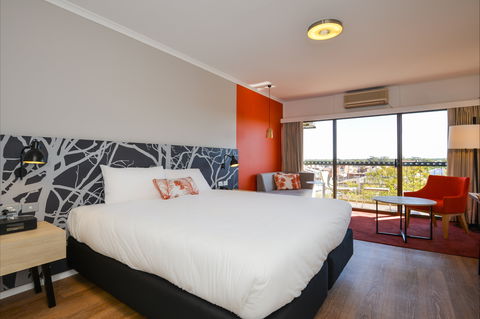 Ibis Styles Kalgoorlie - Coogee Beach Accommodation 1