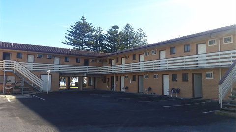 Lacepede Bay Motel & Restaurant - Coogee Beach Accommodation 2