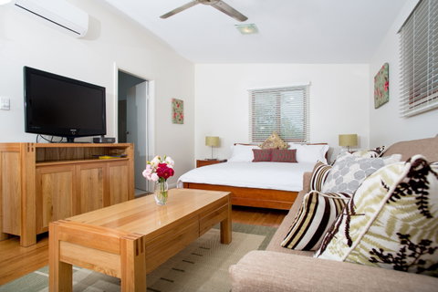 Lilypad Luxury Cabins - Coogee Beach Accommodation 2