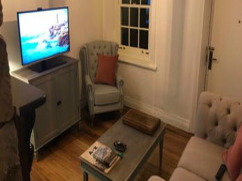 Lythgo's Row Colonial Cottages - Coogee Beach Accommodation 0