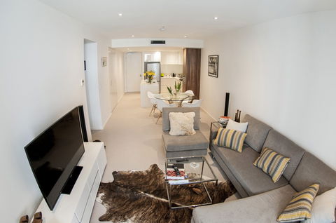 Manhattan - Canberra Executive Apartments - Coogee Beach Accommodation 0
