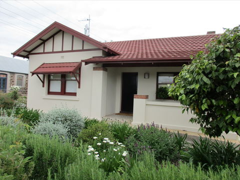 Mataro Cottage - Coogee Beach Accommodation 0