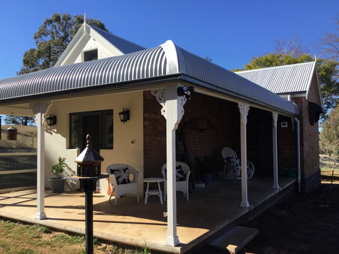 Melaleuca Cottage - Coogee Beach Accommodation 0