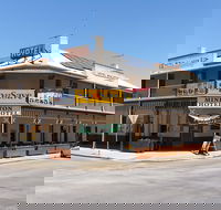 Minlaton Hotel - Coogee Beach Accommodation