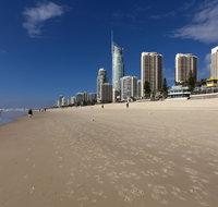 Novotel Surfers Paradise - Coogee Beach Accommodation
