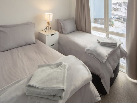 Numbananga Lodge - Coogee Beach Accommodation 2