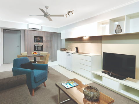 Oaks Mackay Carlyle Suites - Coogee Beach Accommodation 1