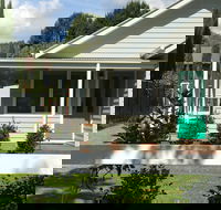 Our Place at Bright - Spring Home - Coogee Beach Accommodation