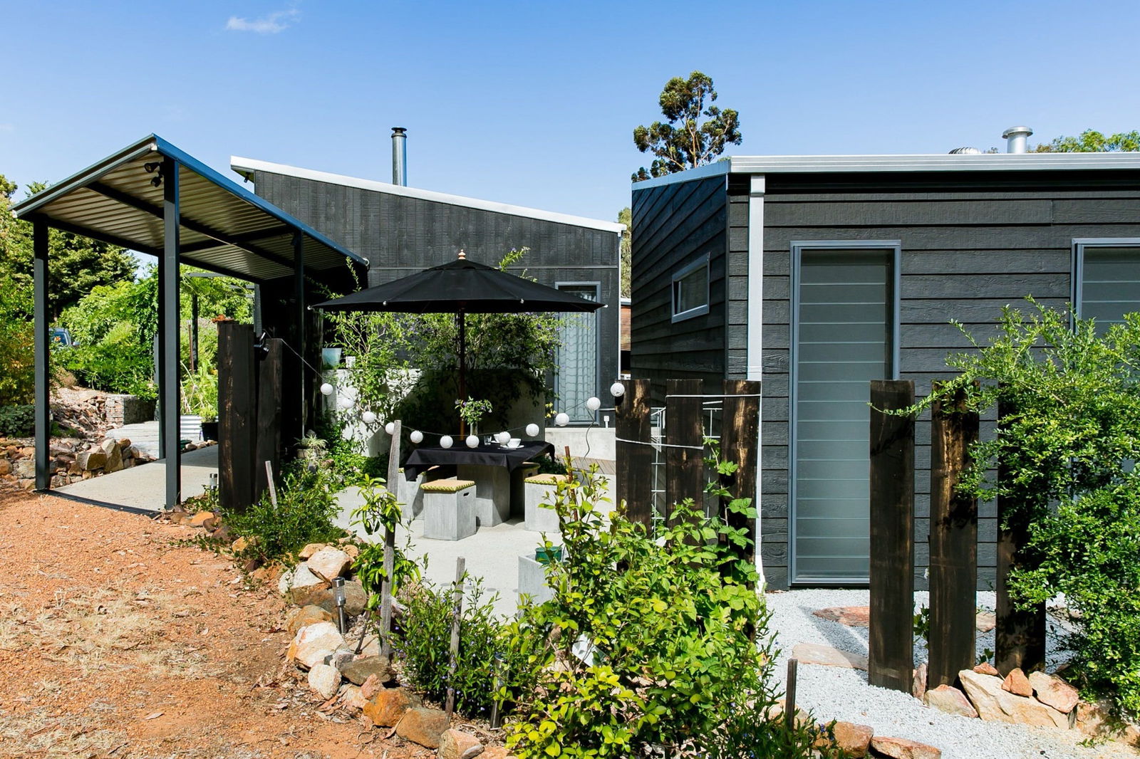 Hovea WA Coogee Beach Accommodation