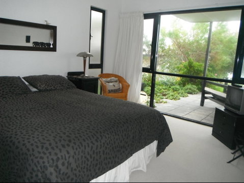 Read's Retreat - Coogee Beach Accommodation 1