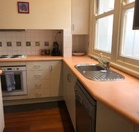 RR BB - Coogee Beach Accommodation