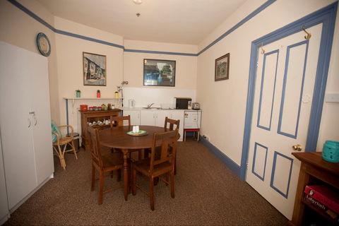 Saints And Sinners B&B - Coogee Beach Accommodation 1