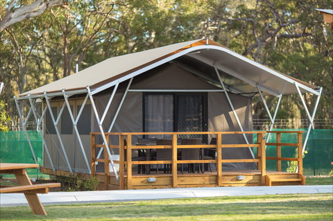 Shoal Bay Holiday Park - Coogee Beach Accommodation 1