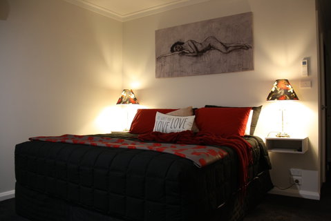 Silverdown Guesthouse - Coogee Beach Accommodation 0