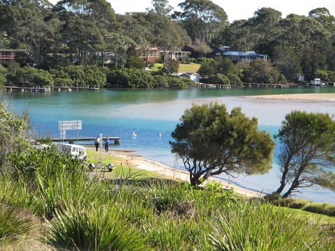 Sunpatch Cottage At Tomakin Beach - Coogee Beach Accommodation 0