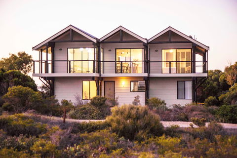 The Lookout - Coogee Beach Accommodation 0