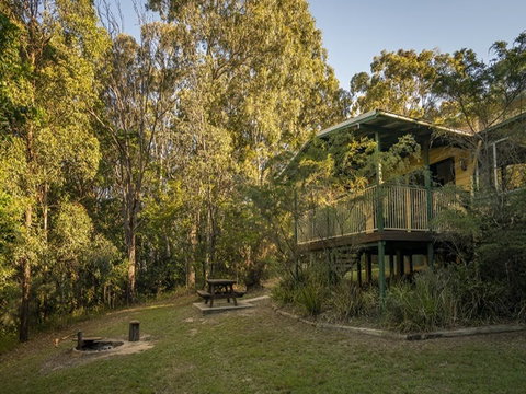 Tuckers Rocks Cottage - Coogee Beach Accommodation 0